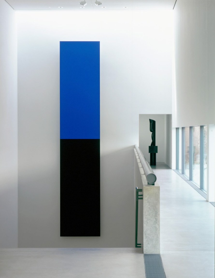 Ellsworth Kelly's "Blue Black" and, through the Cube Gallery doorway, Brâncuși's "Agnes E. Meyer."