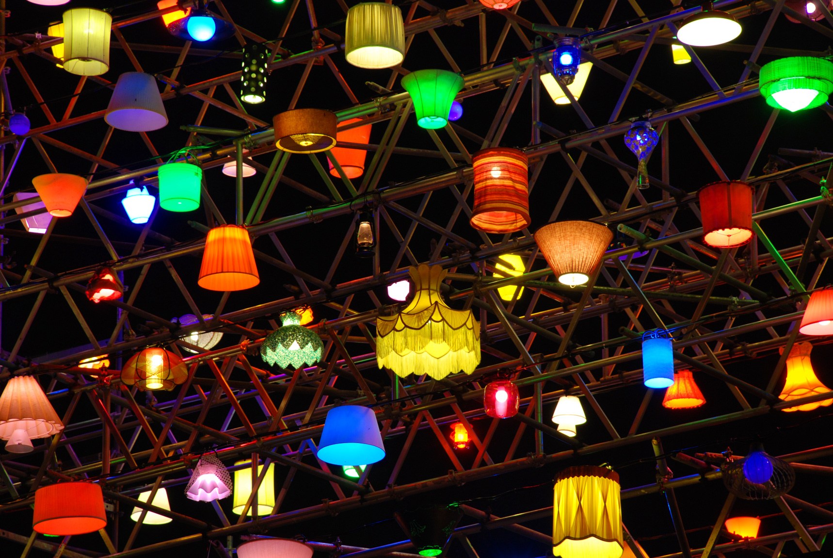 A detail shot of the lamps included in Kehres and Hungerer's "CHORUS" installation.