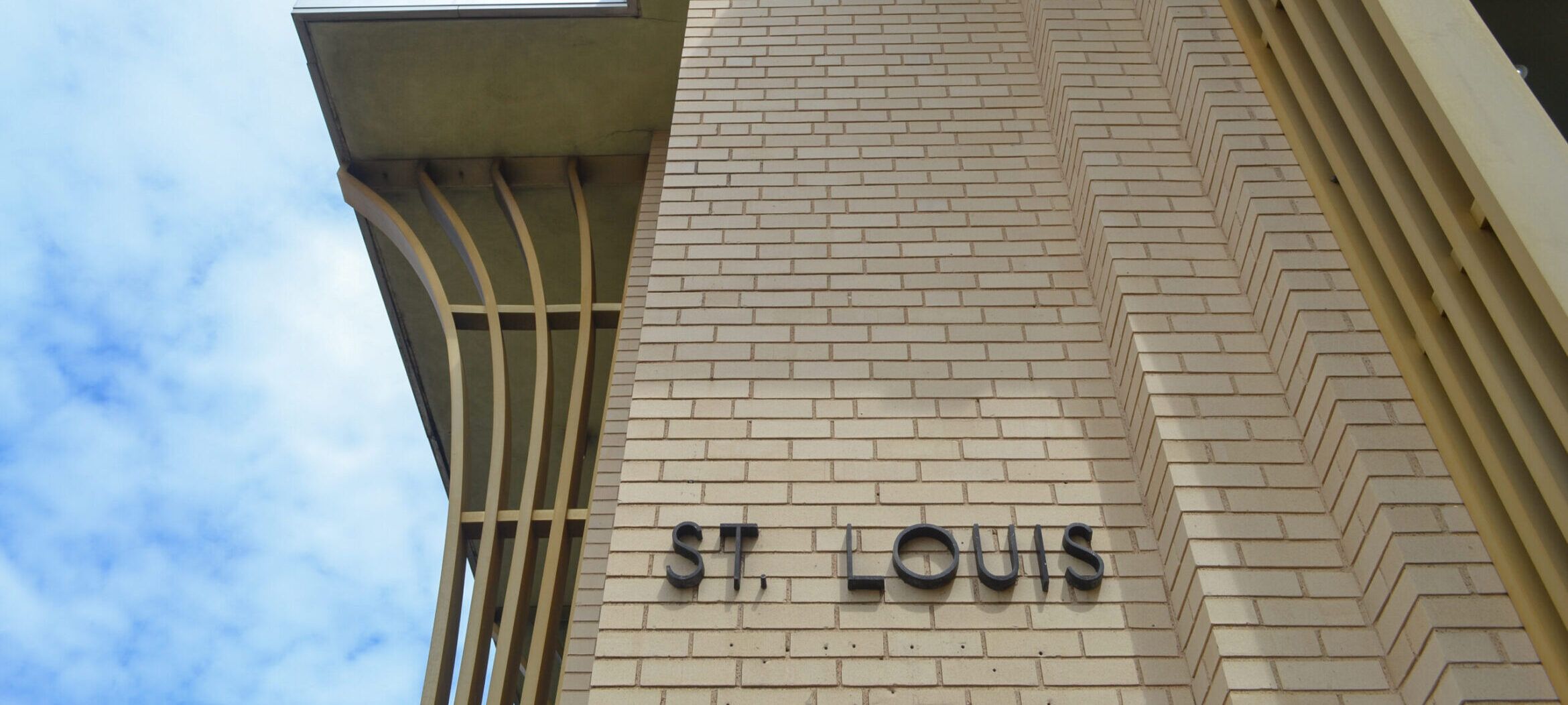 Side of the St. Louis Record Exchange Building